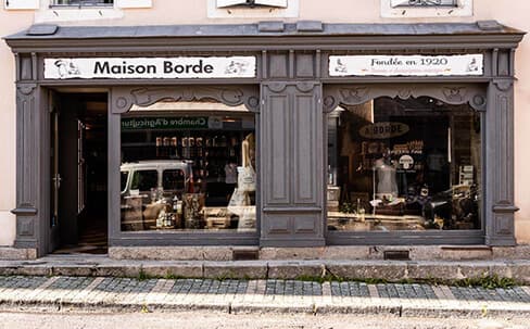 Borde shop front in Saugues